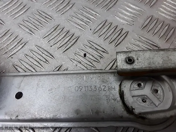 Regulador de janela Opel Corsa OEM 09113362 Usado image 5