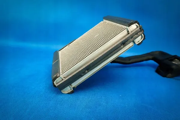 Noyau de chauffage arrière Audi A8 4H OEM 4H0820105 image 4