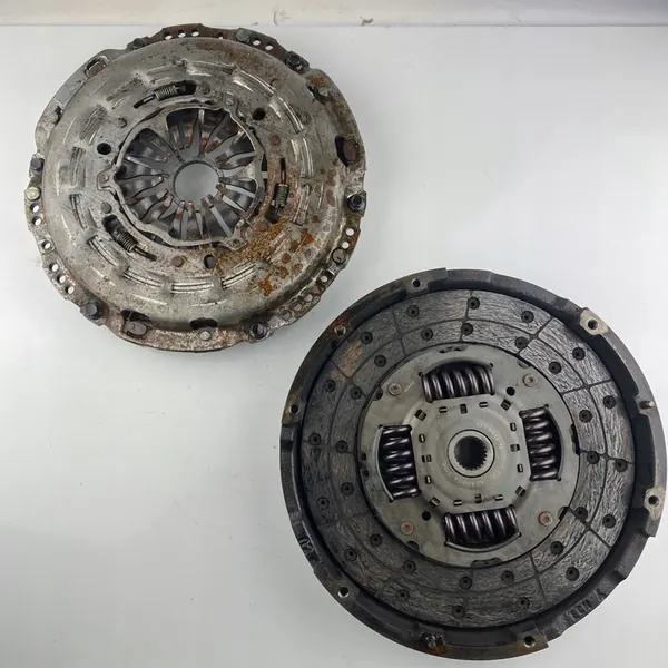 Kytkinpaketti Ford 2.2 Transit Ranger OEM BB3Q-6384-BA image 3