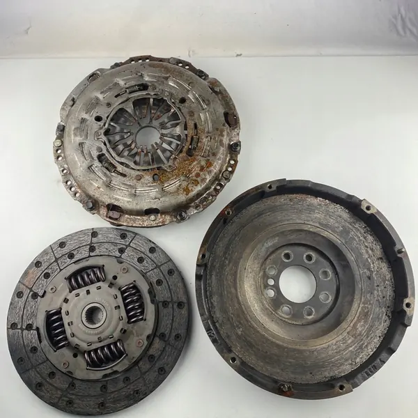 Kytkinpaketti Ford 2.2 Transit Ranger OEM BB3Q-6384-BA image 4