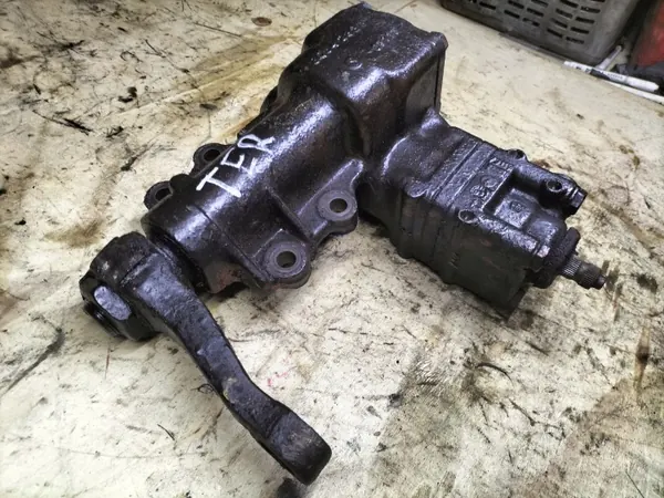 Stuurbak Terrano 2 2.7 TDI OEM Gebruikt image 3