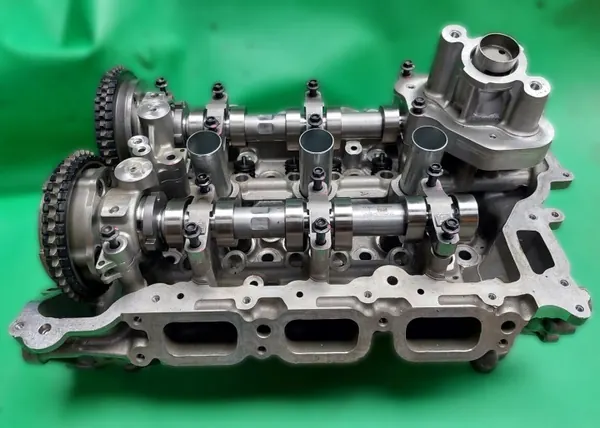 Culasse OEM 12663551 pour Opel Astra 1.2/1.4T image 6
