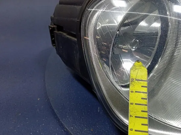 VW Touran I 03- Oikea Etuvalaisin EU 1T0941006F image 9