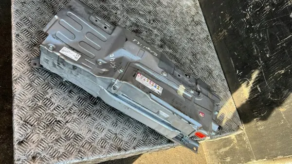 Batería Lexus LBX 2025 OEM G9280-52103 - Usada image 5