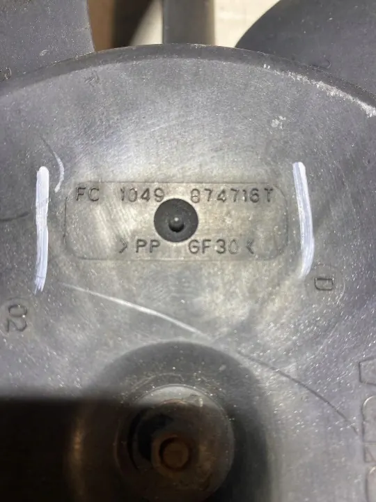Ventilador OEM 9661571480 para Peugeot 308 T7 1.6 VTi 120 CV image 3