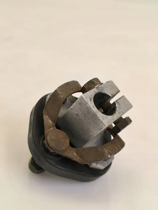 Lenksäulengelenk OEM 893419417 image 2