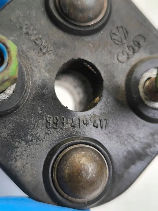 Lenksäulengelenk OEM 893419417 image 5