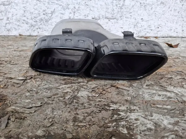 Mercedes-pakopää OEM A0004905600 Vasen puoli image 5