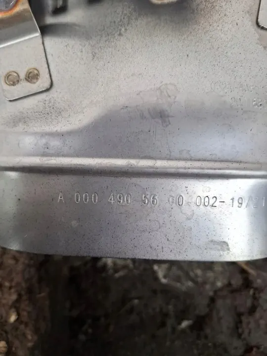 Mercedes-pakopää OEM A0004905600 Vasen puoli image 6