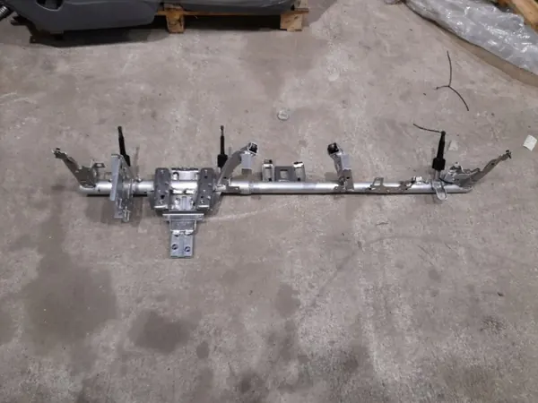 Porsche Panamera 97061853301 dashboardframe image 2