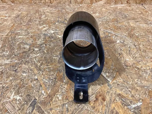 Buse d'échappement droite Porsche Macan OEM 95B253682CQ image 6