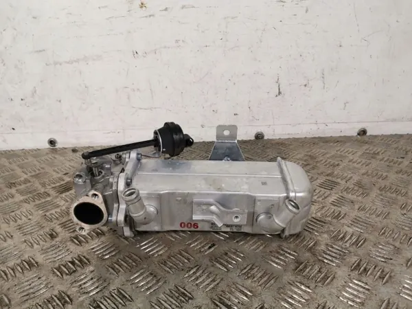 Refroidisseur EGR Hyundai OEM FBZ13722 - Pièce d'occasion image 2