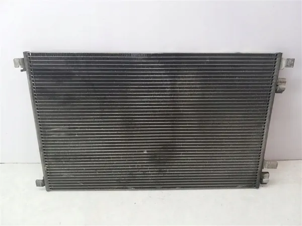Condenseur AC OEM 8200115543 pour Renault Scenic II image 3