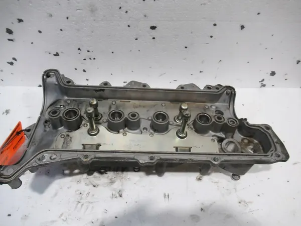 Tampa de válvula Renault Clio IV 1.2 TCE image 2