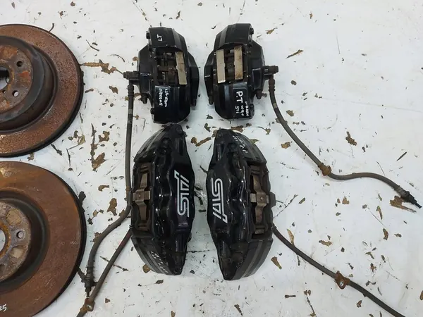 Frenos Calipers Discos Subaru WRX STI 2015 325mm 315mm image 2