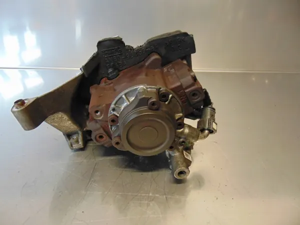 Brandstofpomp Ford Focus 1.6 image 3