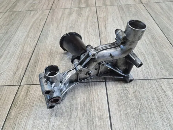 Öljypumppu OEM 20412864 Volvo FM 9 D9:lle image 3