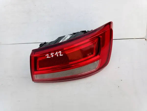 AUDI A3 8V Sedán 2012-2016 Lámpara Trasera Derecha 8V5945070 image 3