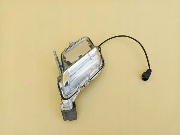 OEM 31420394 Volvo XC60 Derecho Delantero Halógeno LED DRL image 3