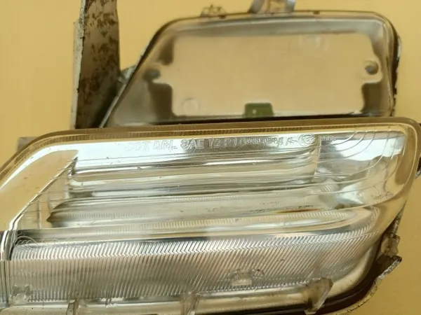 OEM 31420394 Volvo XC60 Derecho Delantero Halógeno LED DRL image 7