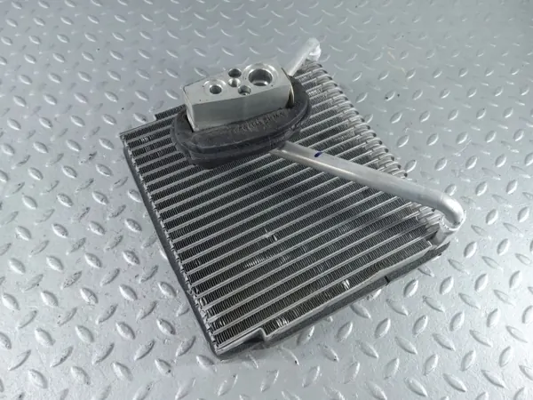 AC-förångare OEM 561820103A för VW Passat B8 USA image 3
