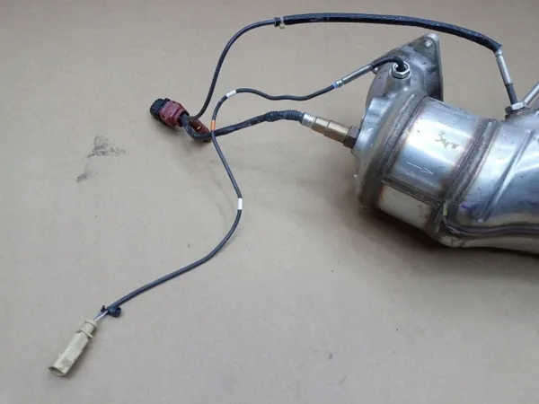 Catalyseur DPF d'occasion OEM 4G0131765C pour Audi 3.0TDI image 3