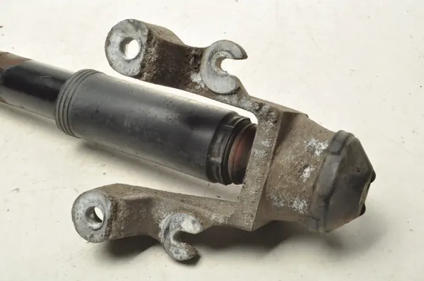 Volvo V90 II Hinterachsdämpfer OEM 31658009 image 9