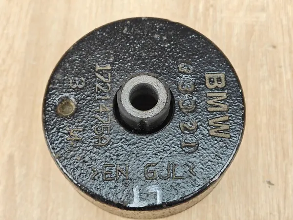 Amortisseur de vibration stabilisateur arrière gauche BMW 540i G30 OEM image 4