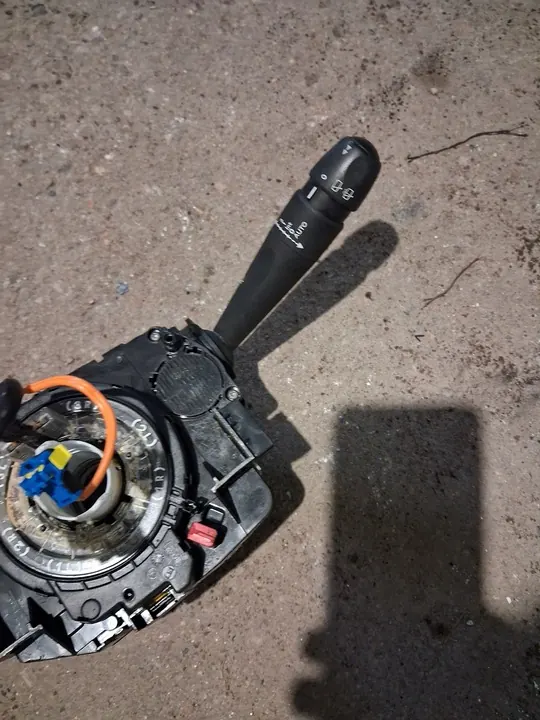 Citroen C4 Grand Picasso II Schakelaar 98072632zd04 image 3