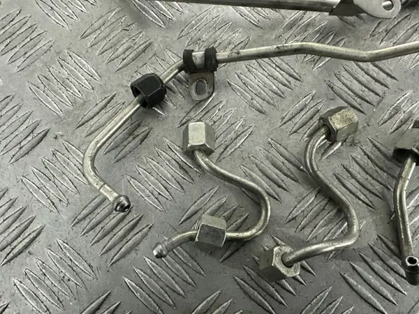 ESI801-MAGAZYN VW Audi 2.0 TDI CFF Tubos Injeção image 3