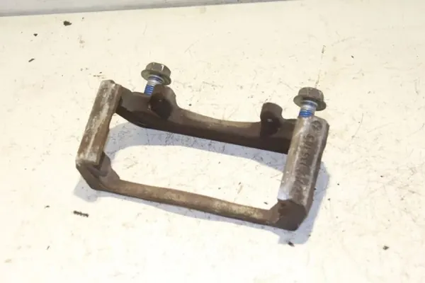 Bromsbeläggsklämma OEM 135363 för Dodge RAM 1500 5.7L image 4