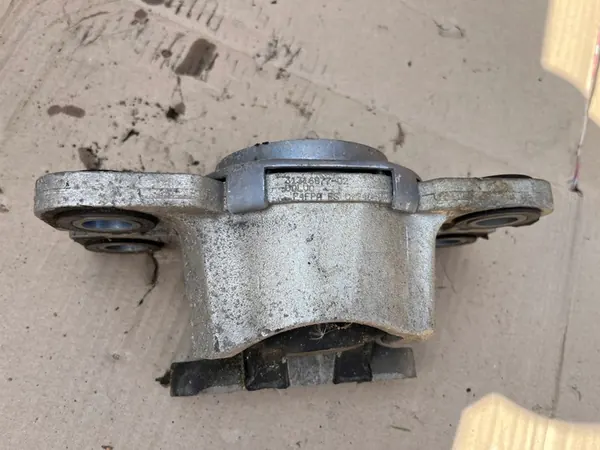 VOLVO XC60 I Vasemman Ylärungon Tukijalka OE 31316877 image 3