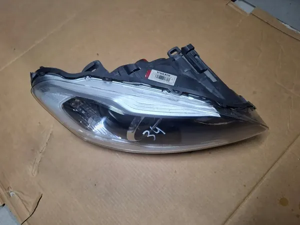 Oikea heijastin 31420250 Bi-Xenon Volvo XC60 13-17 image 3