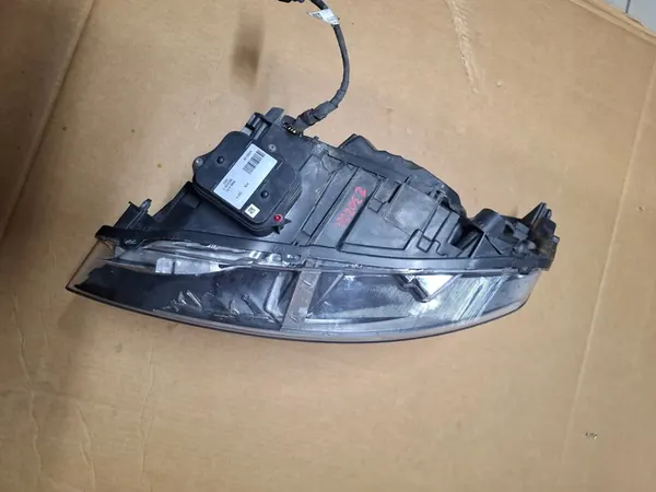 Oikea heijastin 31420250 Bi-Xenon Volvo XC60 13-17 image 5