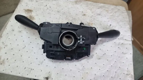 Gecombineerde schakelaar CITROEN C4 II B7 96759258XT image 9