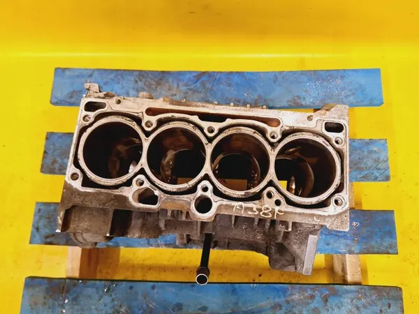 Motorblock Unterteil Audi A3 8P 1.6 Benzin OEM DRC94306 image 3