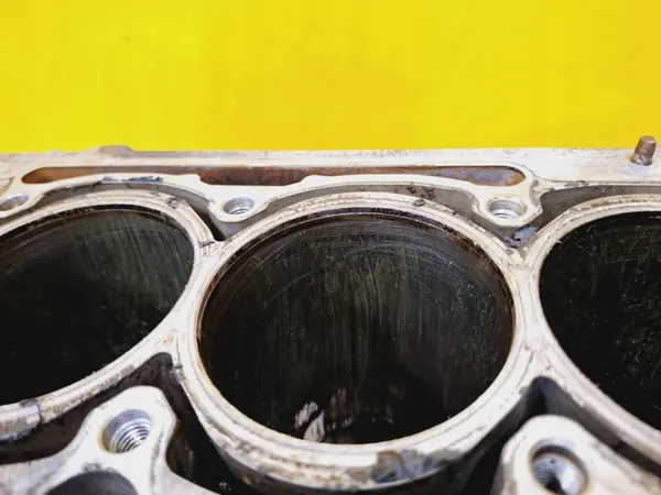 Motorblock Unterteil Audi A3 8P 1.6 Benzin OEM DRC94306 image 5