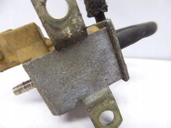 SHARAN I 7M 95-00 Válvula de Vácuo 2.8 VR6 AAA image 3