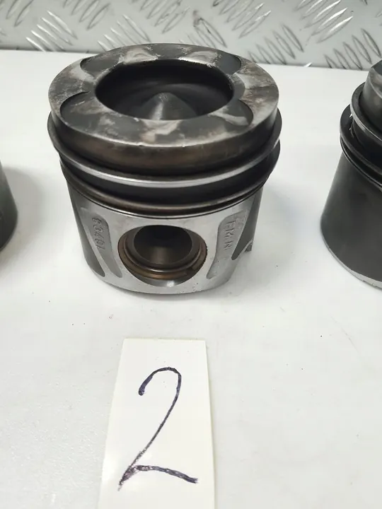 Kolv - Mercedes Sprinter W906 2.2 CDI A6510301017 image 8