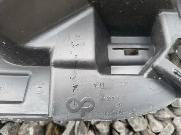 Scivolo di montaggio paraurti anteriore BMW X3 F25 sinistro 5111 7212955 image 3