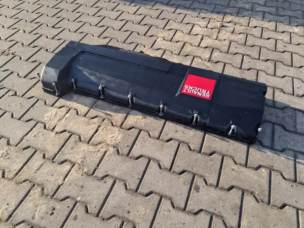 Couvercle de soupape Renault OE pour Gama T DTI 13 520 K7 image 2
