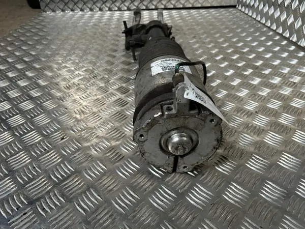 Volvo XC90 2017 Vordere Luftfederung Dämpfer OEM 31476851 image 3