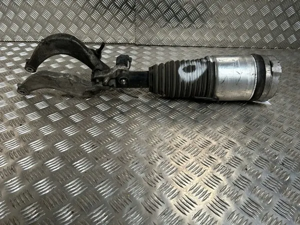 Volvo XC90 2017 Vordere Luftfederung Dämpfer OEM 31476851 image 4
