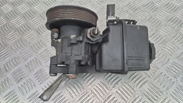 Pompe de direction A0064661501 Mercedes-Benz image 3