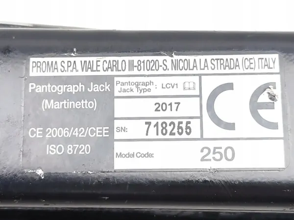 OEM 04766498AA Peugeot Boxer Peräkärrykoukku Käytetty image 6