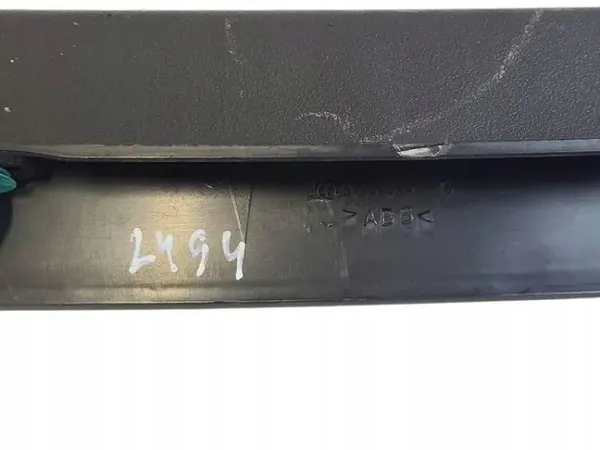 Tapete de maletero Tesla Model S OEM 100925500 - Usado image 4