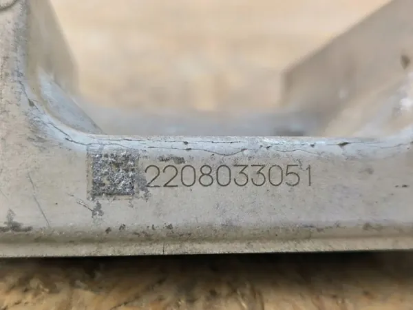 Support différentiel arrière Subaru OE 41322AG030 image 7