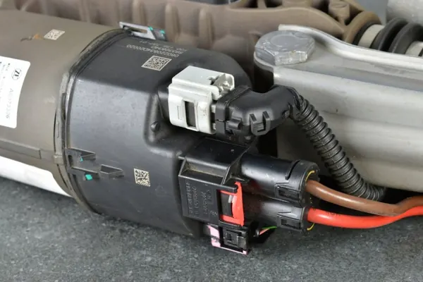 OEM 8878089 Actuador de dirección para BMW 5/7/X5 image 8