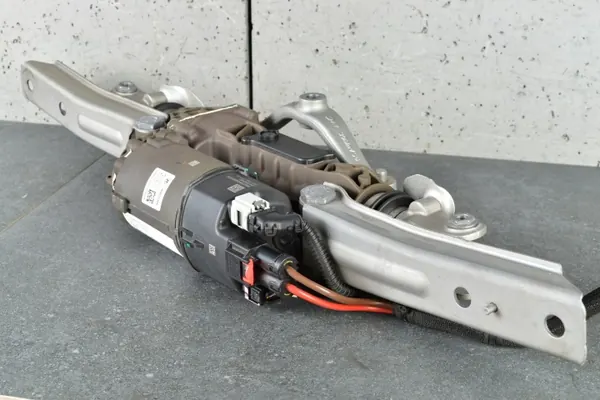 OEM 8878089 Actuador de dirección para BMW 5/7/X5 image 9