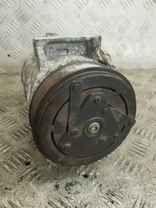 Compressore A/C Renault Clio 4 OE 926001243R image 6